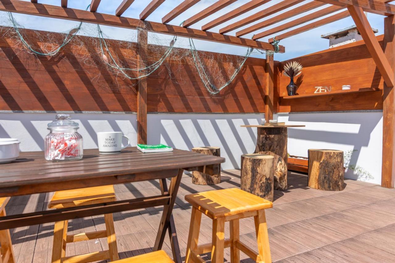 אספיניו Beach & Sea Guesthouse מראה חיצוני תמונה