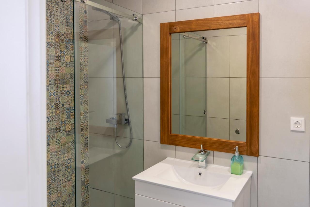 אספיניו Beach & Sea Guesthouse מראה חיצוני תמונה